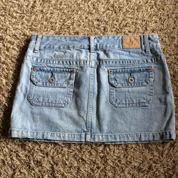 American Eagle mini jean skirt - Picture 3 of 3